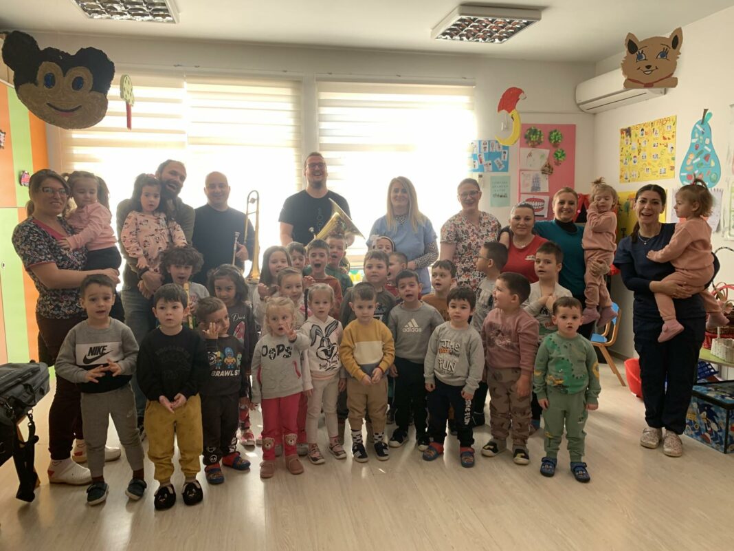 IMG-4b745ab954888057083a58824d65e59b-V